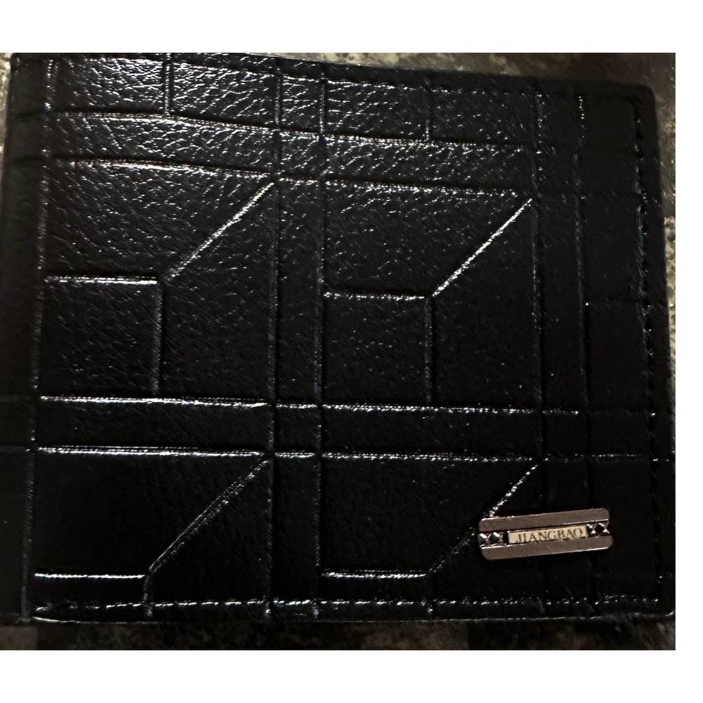 Black Men’s Leather Bifold Wallet -